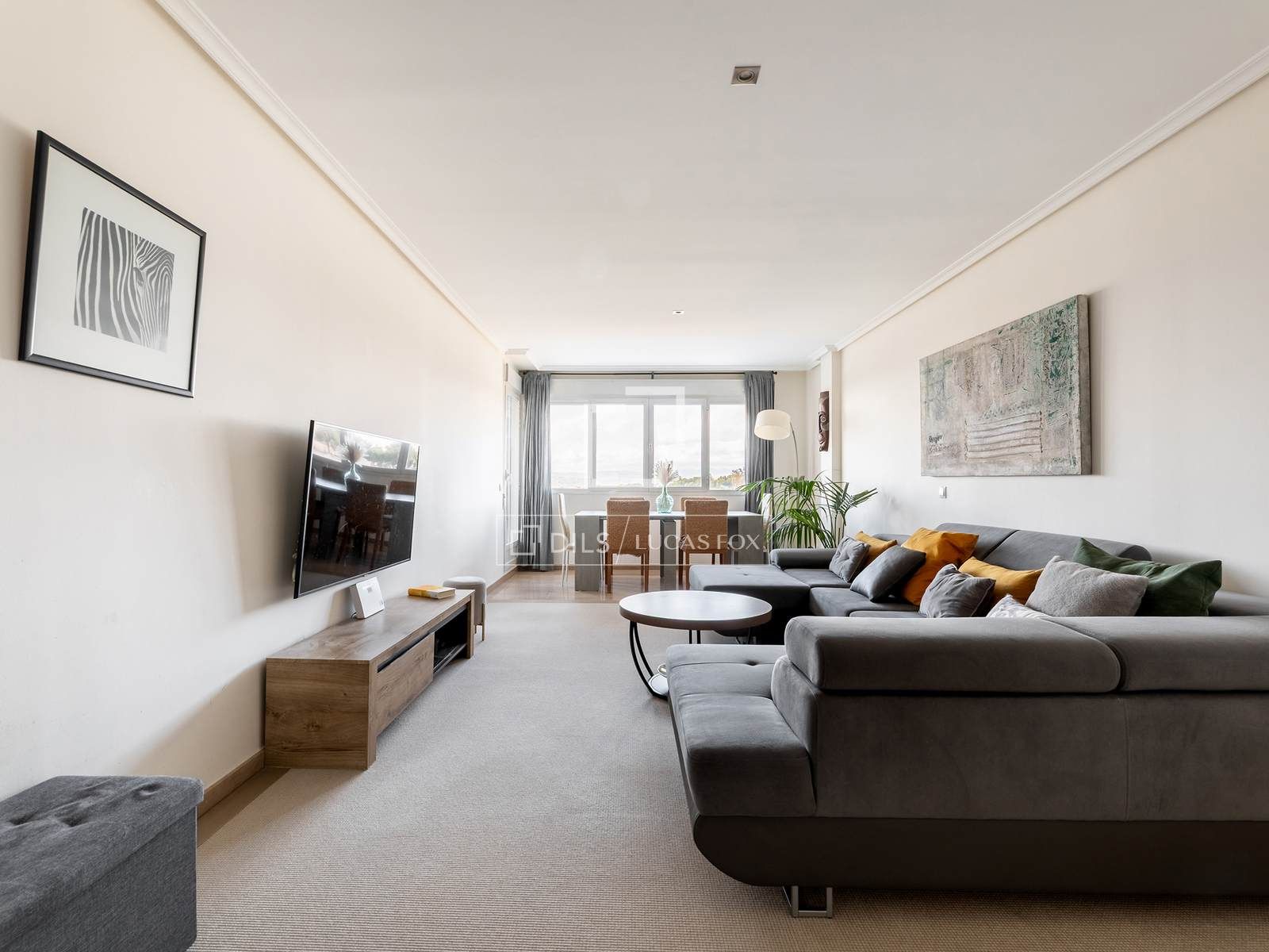 Living room of Flat for sale in  Madrid Capital  with Air Conditioner, Heating and Terrace