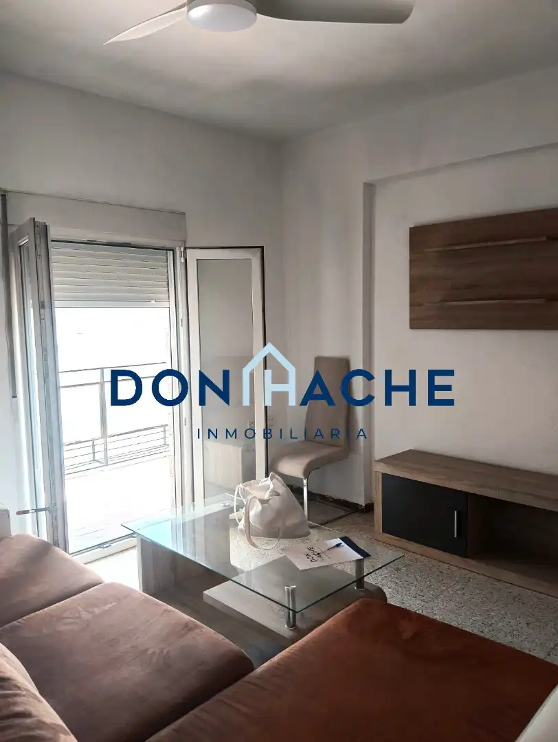 Flat for rent in Plaza de España, 20, Centro