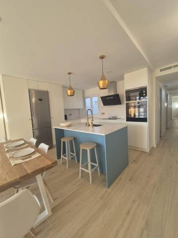 Piso en Alquiler en Calle Victoria en La Victoria