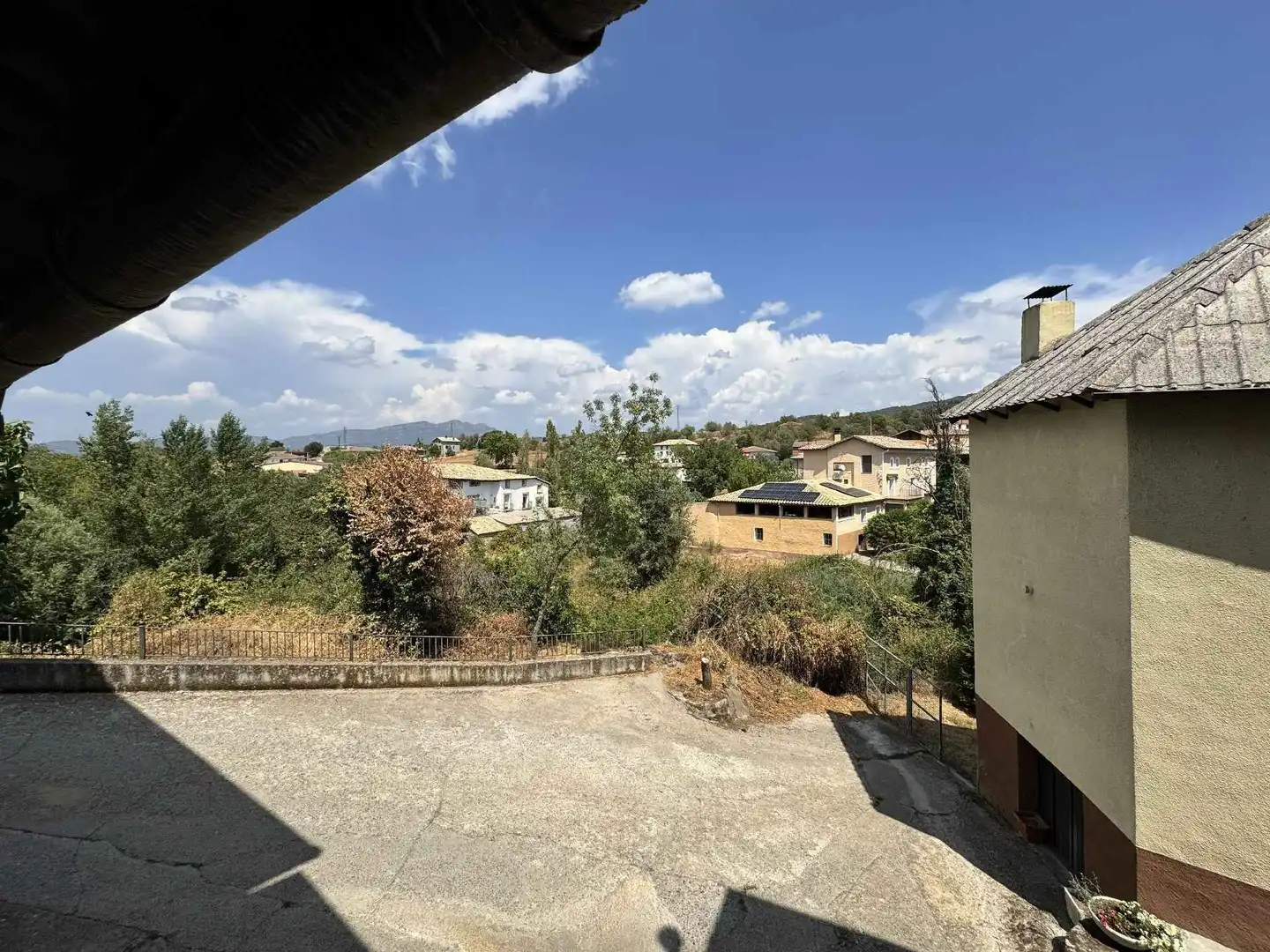 Country homes for sale in Lascuarre  with Heating and Storage room