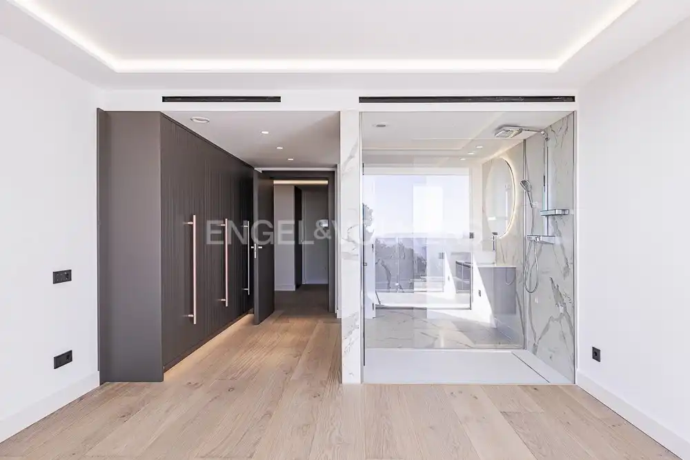 Baño de Casa o chalet en venta en Barcelona con Aire acondicionado, Calefacción y Jardín privado