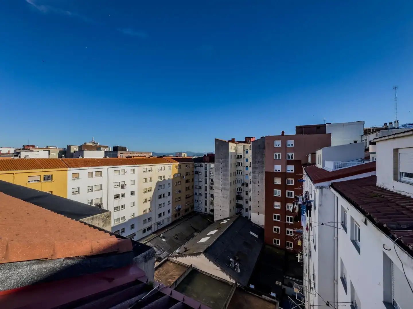 Vista exterior de Pis en venda en Santander amb Calefacció, Terrassa i Moblat