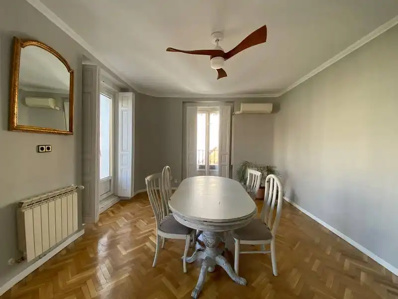 Flat for rent in FUENCARRAL , Trafalgar