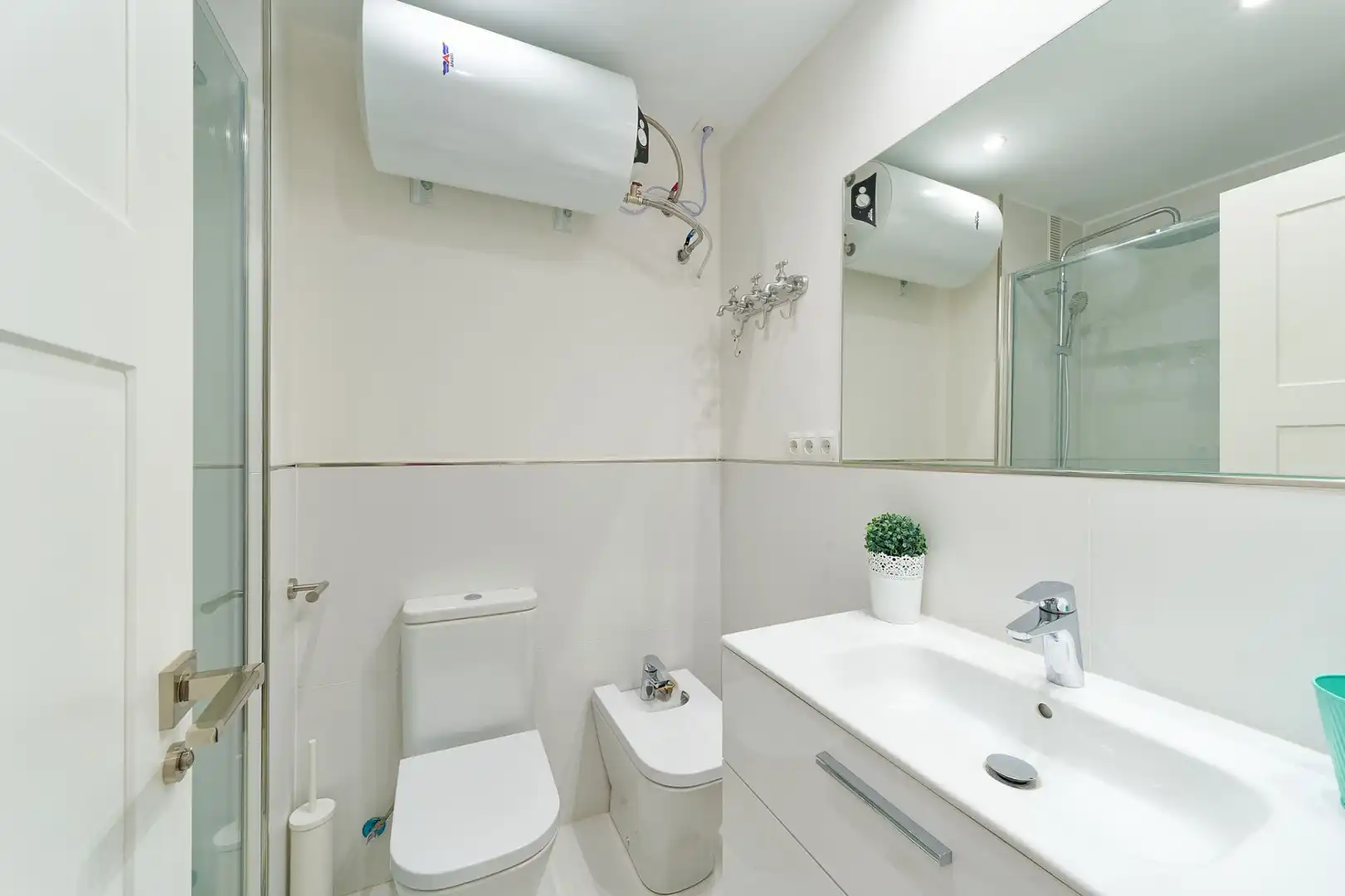 Badezimmer von Wohnung zum Verkauf in Málaga mit Klimaanlage, Heizung und Terrasse