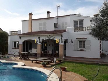 Casa amb piscina en venda a Cala en Blanes