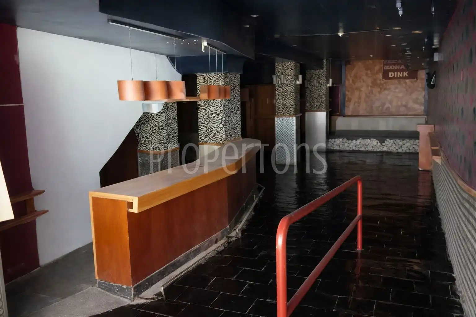 Local commercial à vendre à N/A, imagen 2