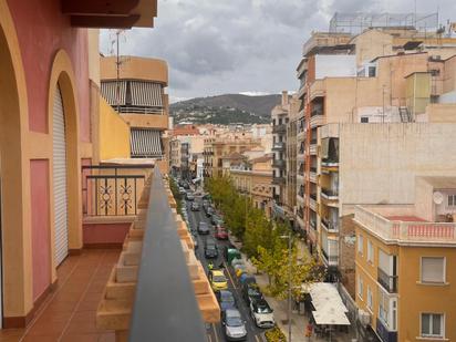 Vista exterior de Àtic en venda en Motril amb Aire condicionat, Calefacció i Terrassa