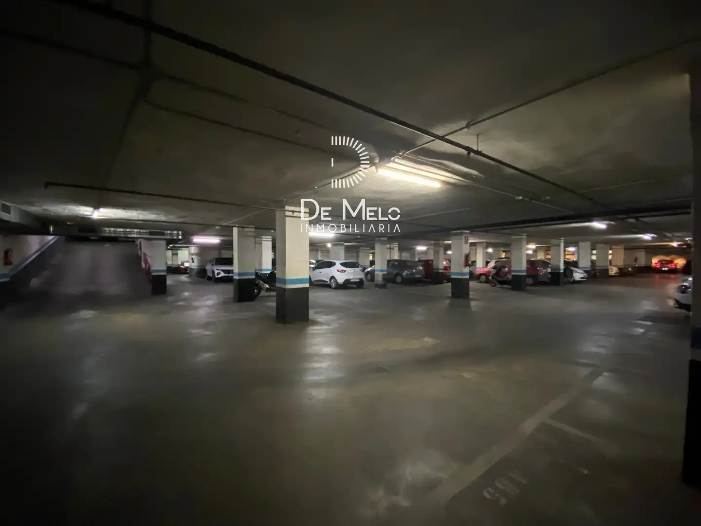 Parking de Garaje en venta en Barcelona con Alarma
