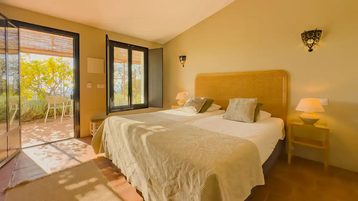 Dormitori de Finca rústica en venda en Villanueva de la Concepción amb Aire condicionat, Jardí privat i Terrassa