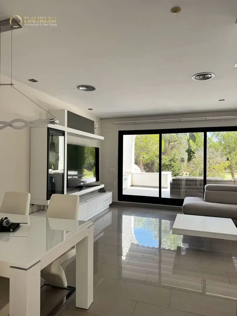Detached house with pool for sale in CALLE 22, imagen 5