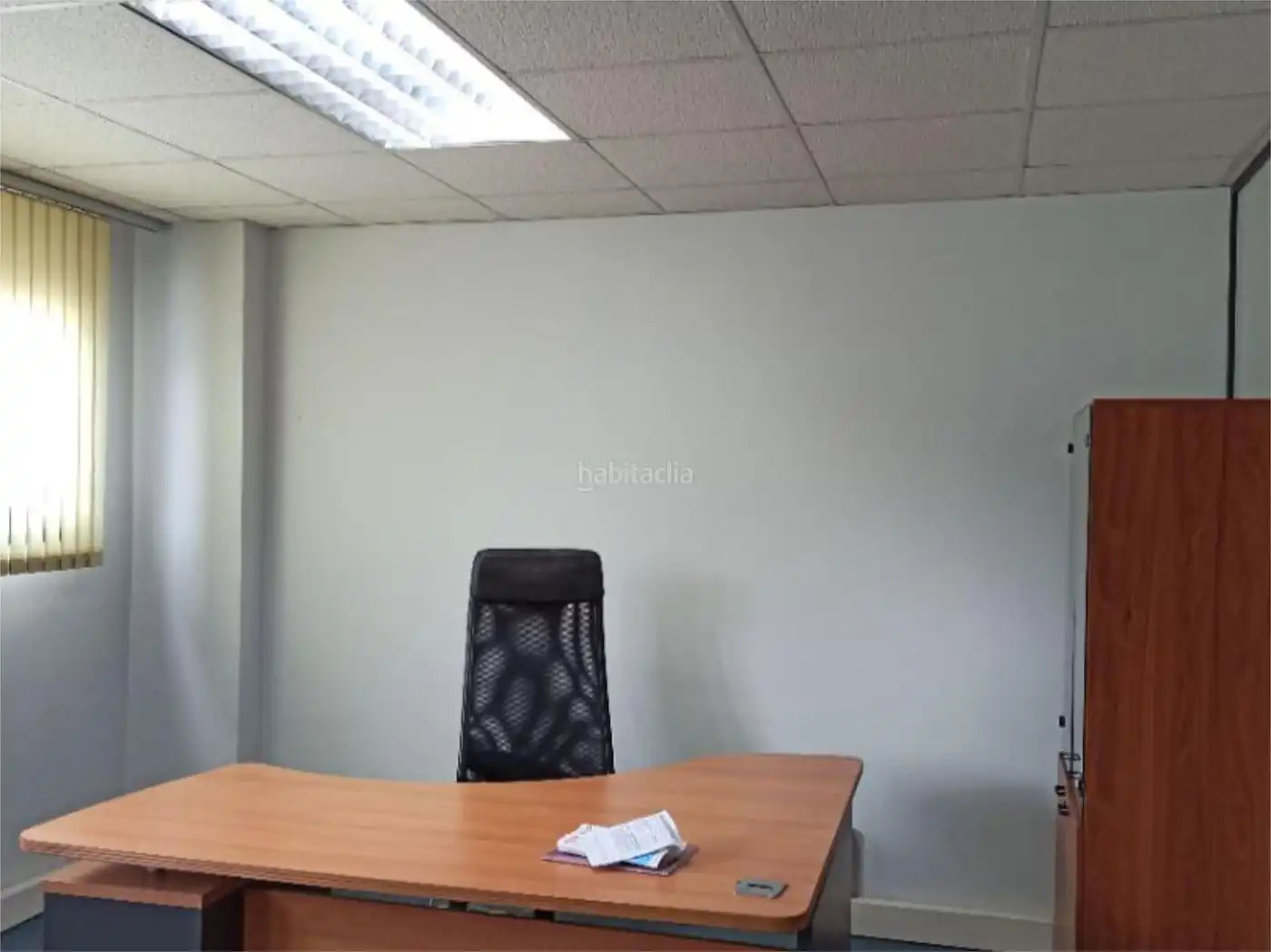 Büro zur Miete in BI-2704 25, imagen 4