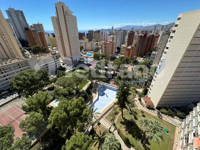 Apartamento en Venta en Avenida Paris en Rincón Alto