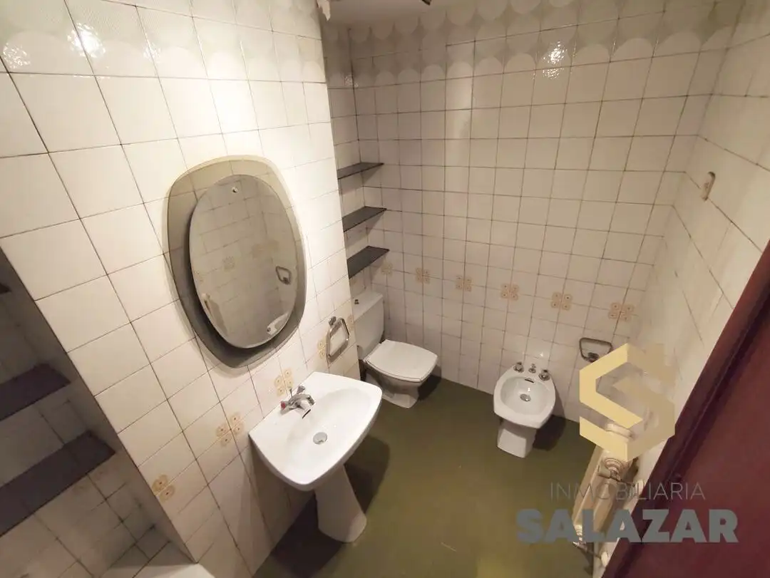 Badezimmer von Wohnung zum Verkauf in Bilbao  mit Heizung