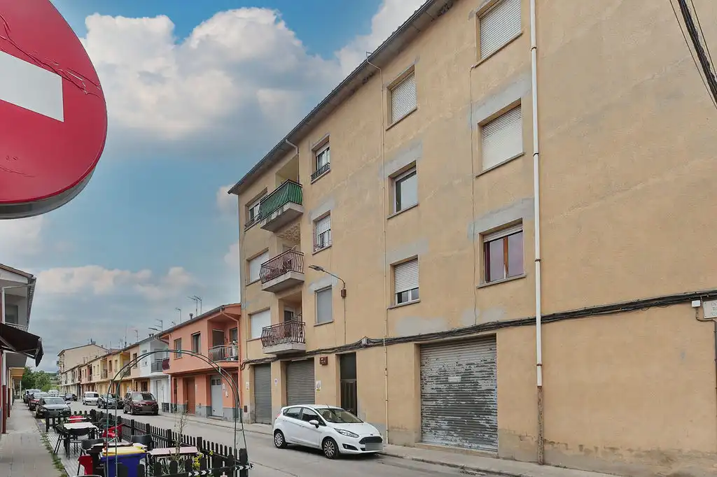 Vista exterior de Pis en venda en Manlleu