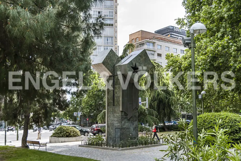 Exterior view of Garage for rent in Madrid