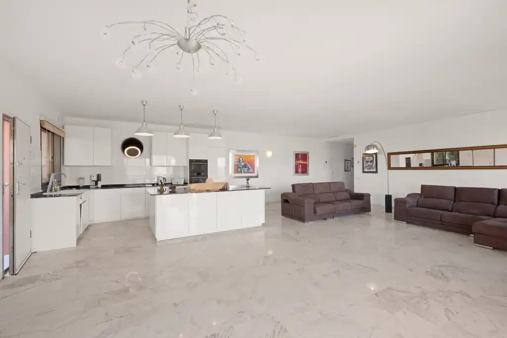 Sala de estar de Planta baja en venta en Ojén con Aire acondicionado, Jardín privado y Terraza