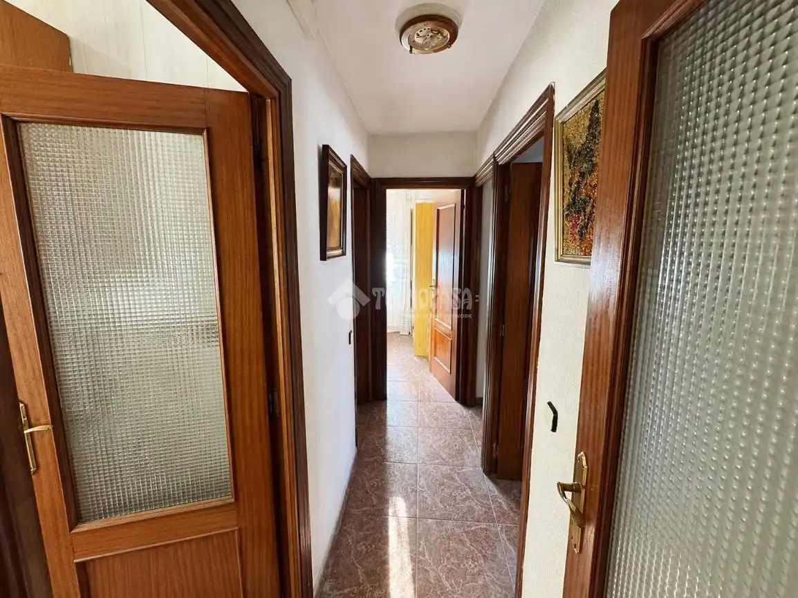 Flat for sale in Aranjuez  with Air Conditioner and Storage room