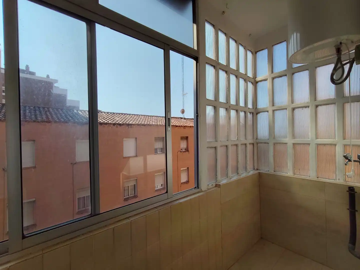 Dormitori de Pis en venda en Tarragona amb Parquet i Microones
