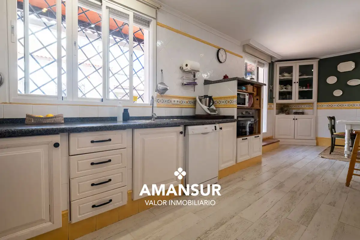 Kitchen of Flat for sale in Huelva  with Heating, Terrace and Storage room