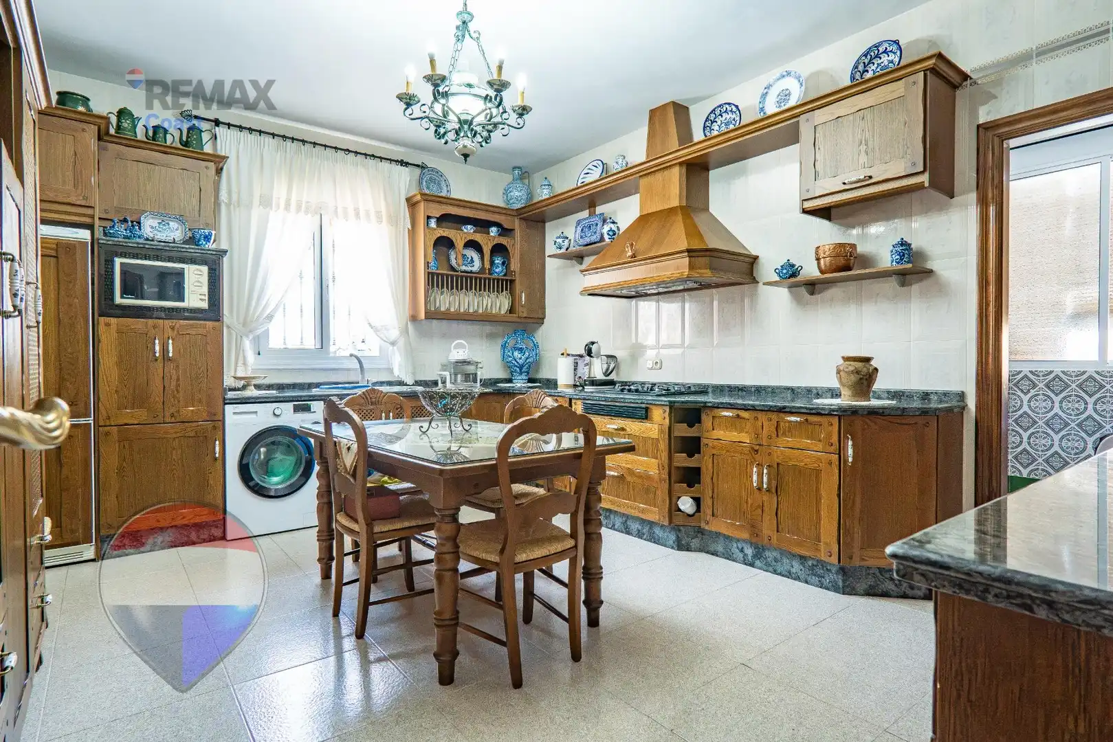 Kitchen of Houses for sale in Cuevas Bajas  with Heating, Private garden and Swimming Pool
