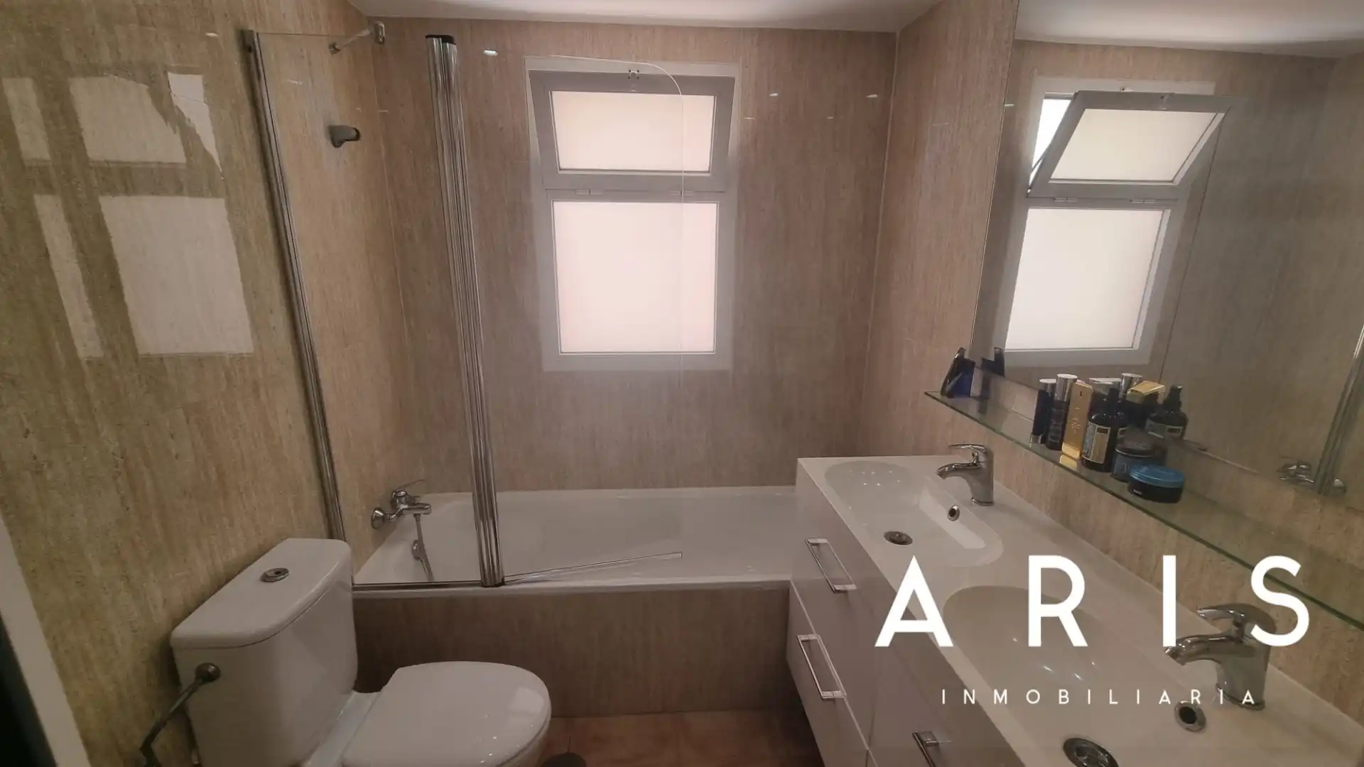 Flat with pool to rent in Churriana, imagen 17