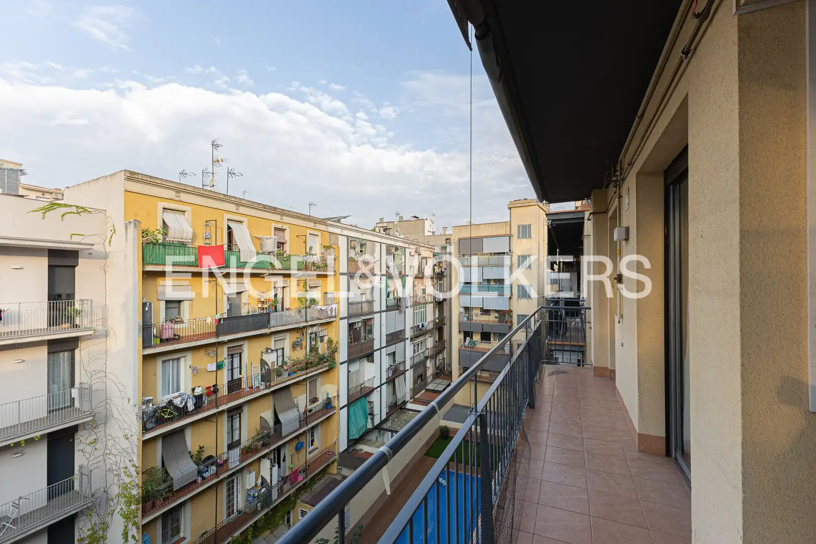 Vista exterior de Piso de alquiler en Barcelona con Aire acondicionado, Calefacción y Parquet