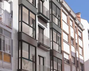 Vista exterior de Pis en venda en Gijón  amb Calefacció i Traster