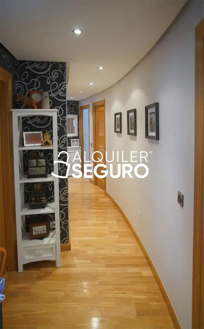 Piso de alquiler en Valladolid con Calefacción y Amueblado