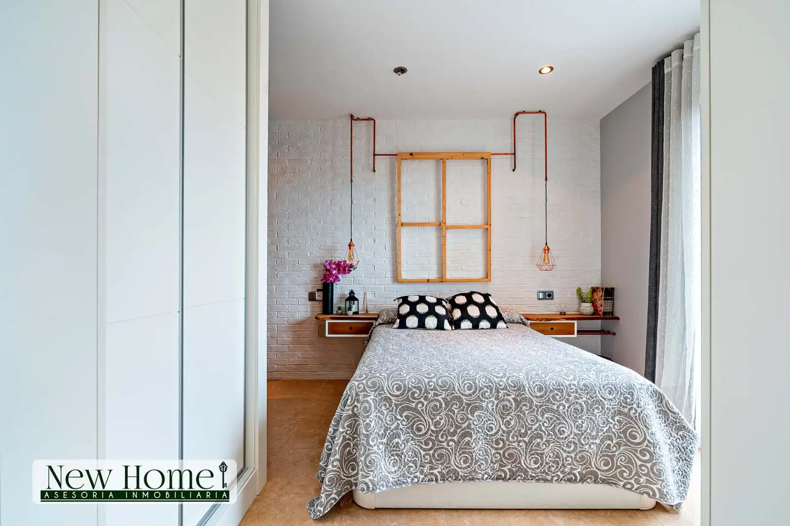 Bedroom of Attic for sale in Roquetas de Mar  with Terrace, Swimming Pool and Furnished