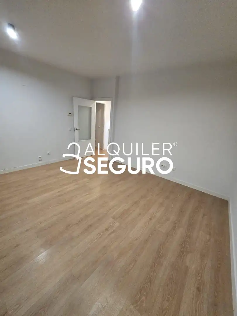 Dormitori de Pis de lloguer en Torrejón de Ardoz amb Calefacció, Terrassa i Traster