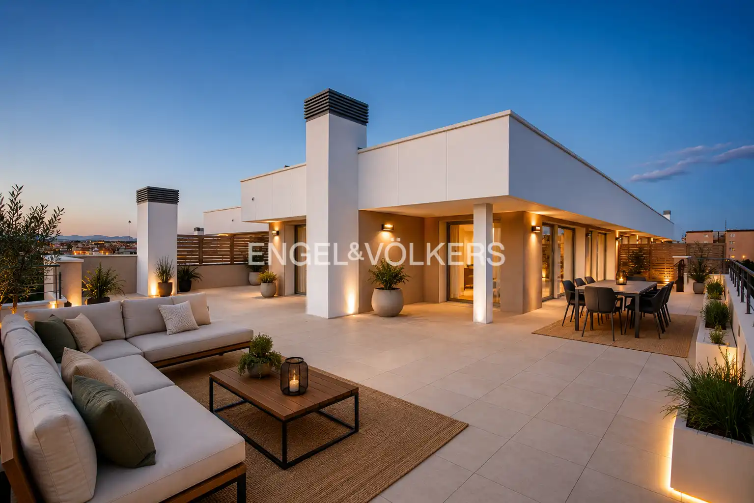 Penthouse mit Pool zum Verkauf in Carrer de Ponent 44