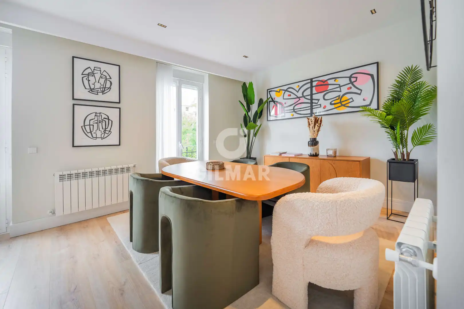 Comedor de Piso en venta en Madrid con Calefacción