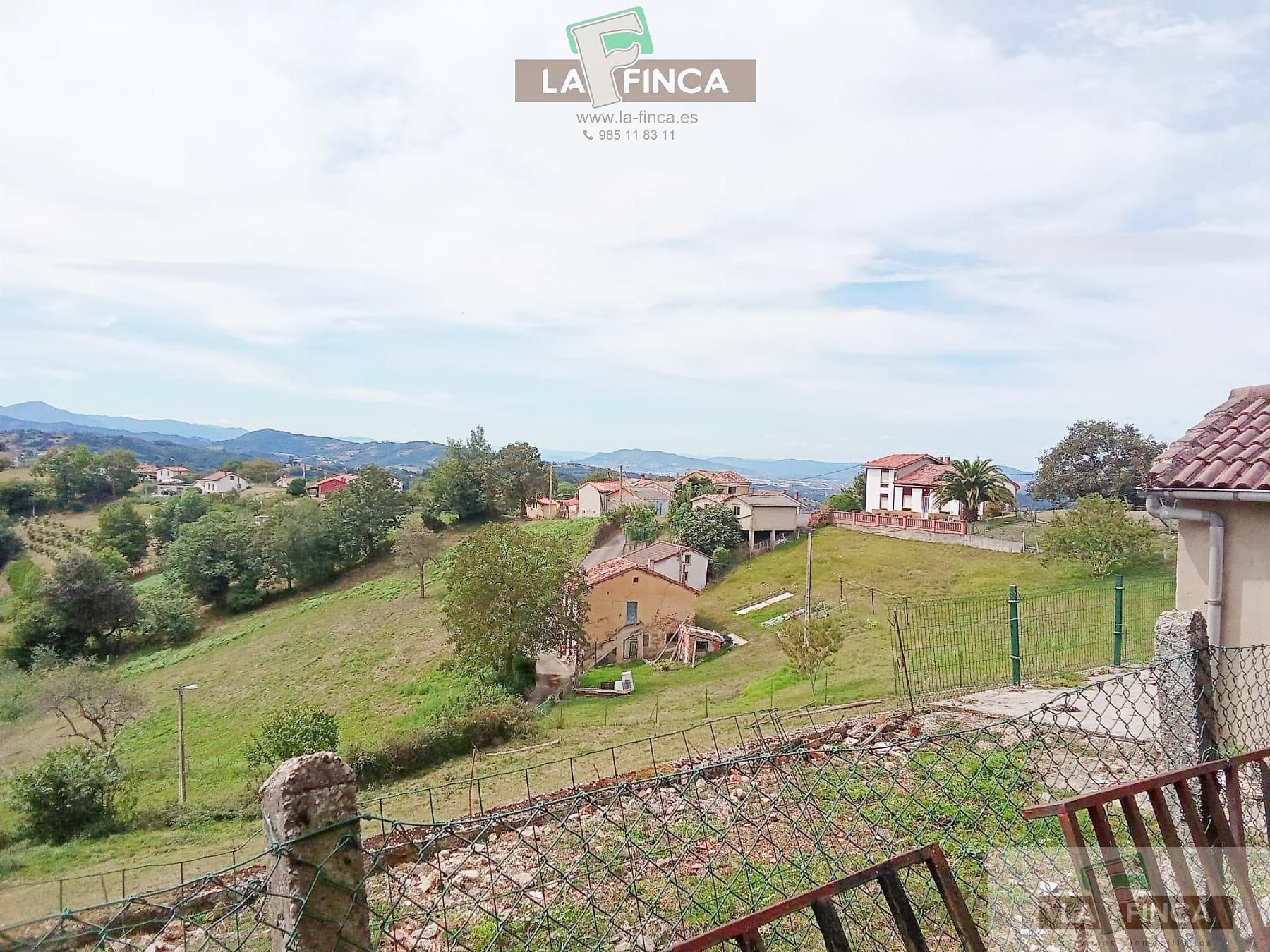 Residencial en venda en Siero