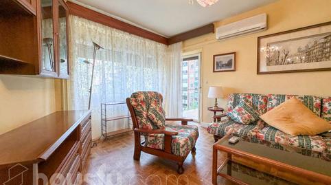 Foto 4 de Piso en venta en Pz. Virgen del Trabajo, ., Salvador, Madrid