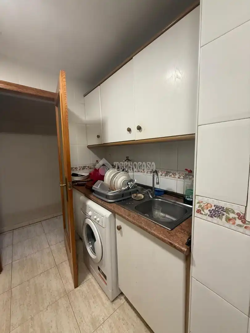 Cuina de Pis en venda en Alicante / Alacant amb Terrassa i Balcó