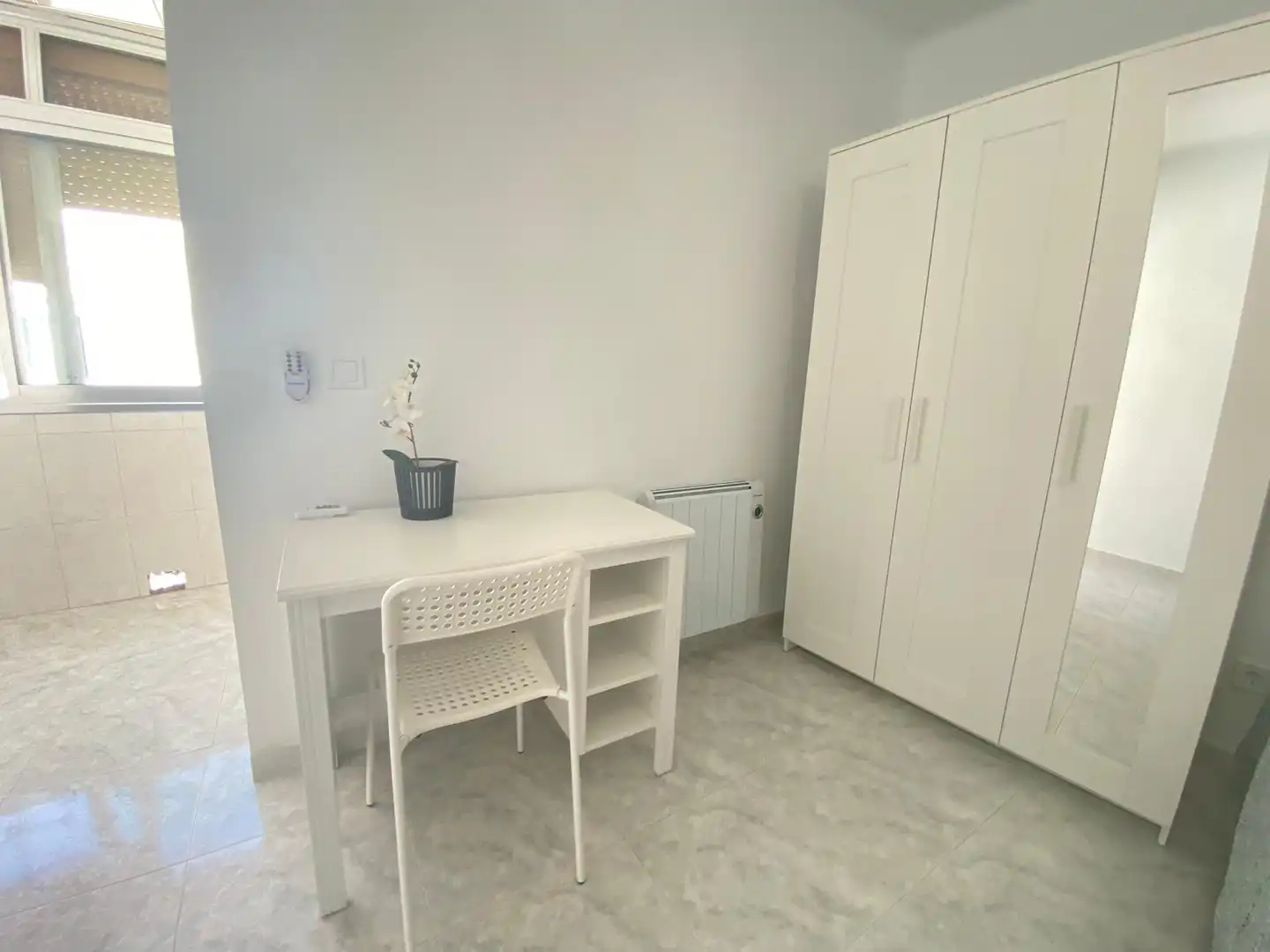 Room in Calle de María Antonia, 3, Moscardó