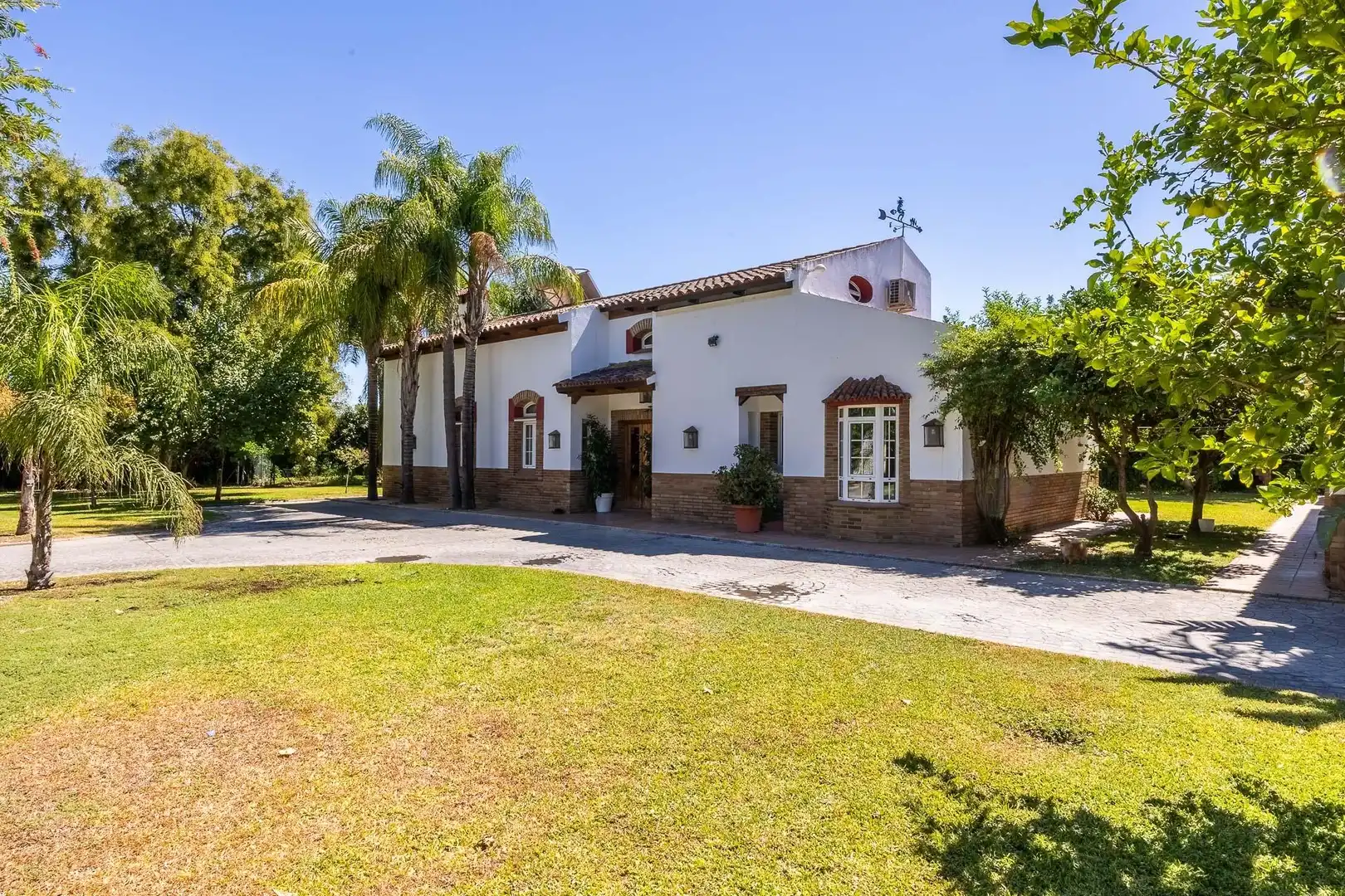 Exterior view of Houses for sale in Jerez de la Frontera  with Air Conditioner, Private garden and Terrace