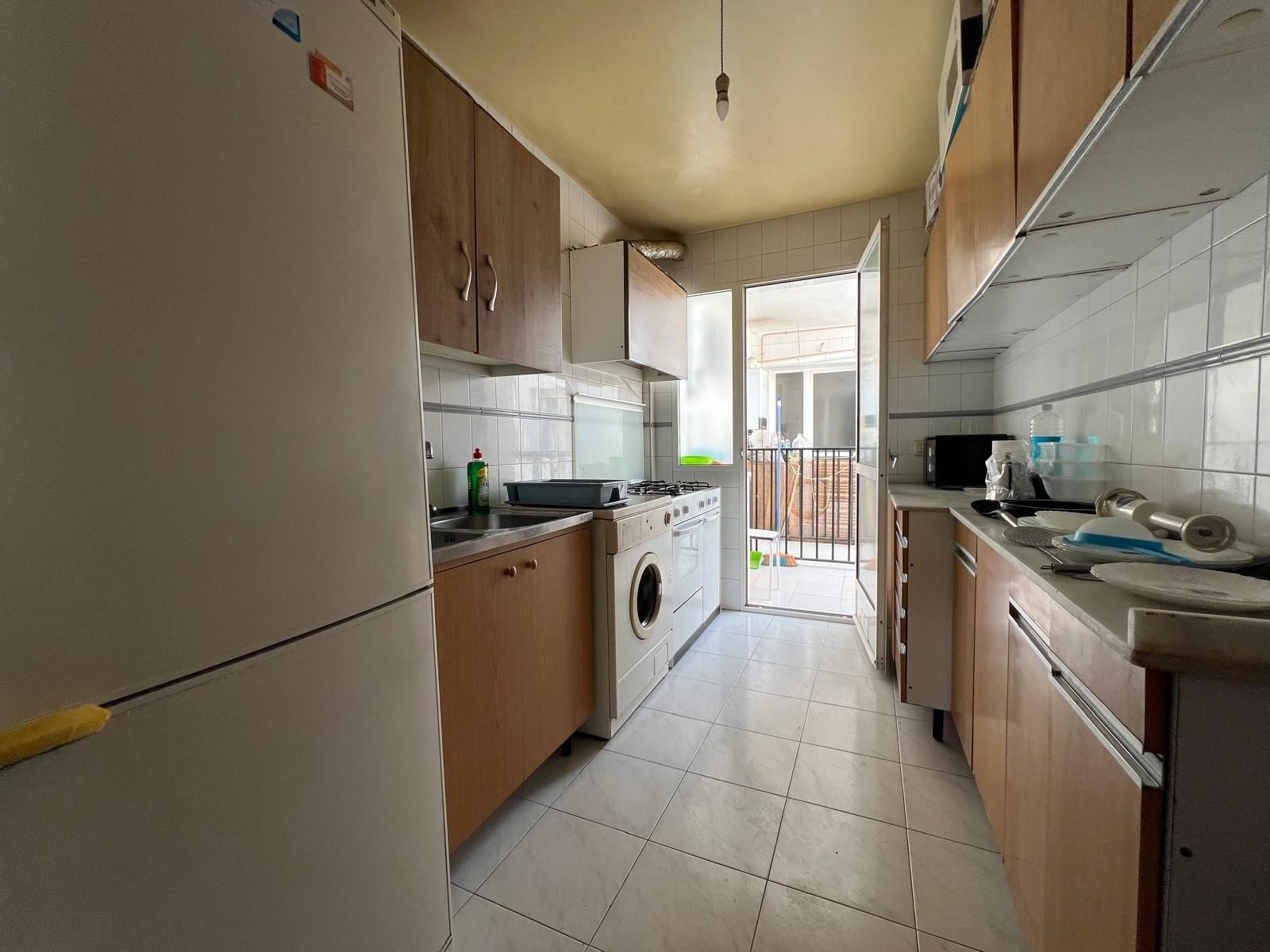 Kitchen of Flat to rent in Cáceres Capital