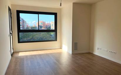 Bedroom of Flat for sale in El Prat de Llobregat  with Air Conditioner, Heating and Parquet flooring