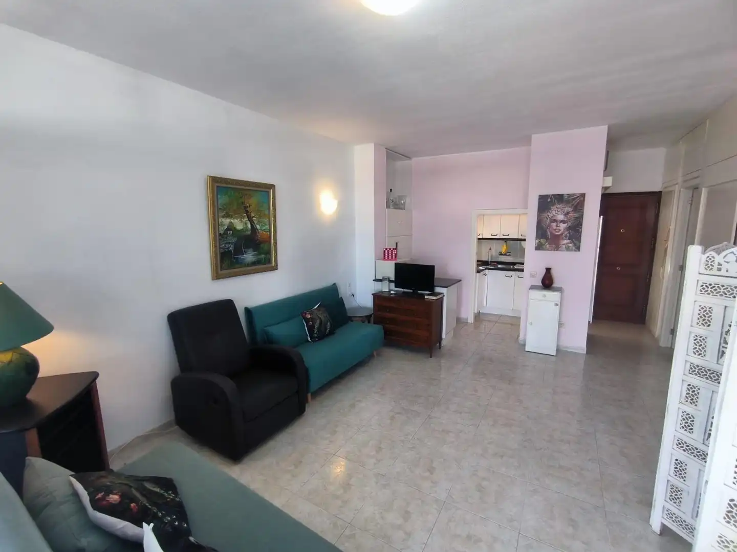 Sala d'estar de Apartament de lloguer en Las Palmas de Gran Canaria amb Moblat i Balcó