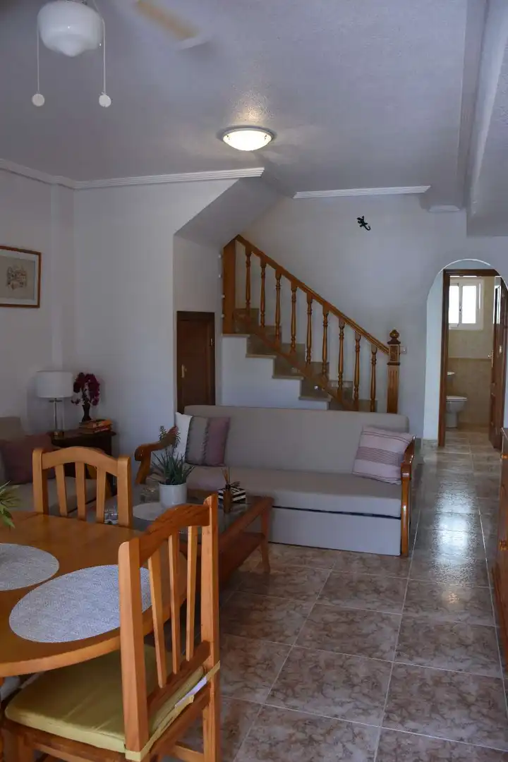 Dúplex en venta en Orihuela con Terraza, Piscina y Amueblado
