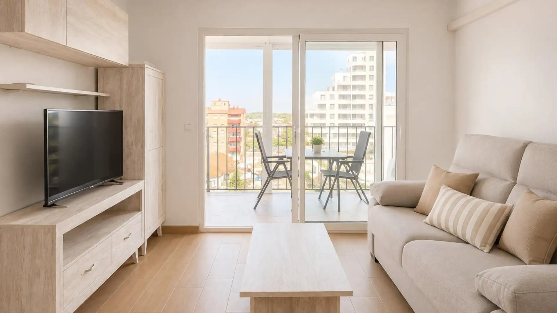 Apartment with terrace for sale in Carrer DELTA MUGA 9