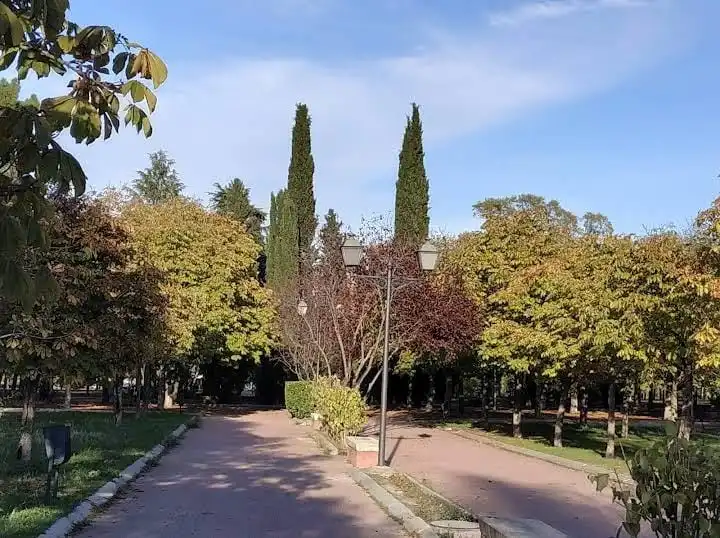 Vista exterior de Piso en venta en Madrid con Terraza y Amueblado
