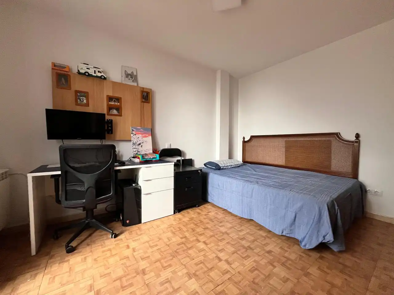 Habitación de Piso en venta en El Casar con Calefacción, Terraza y Balcón