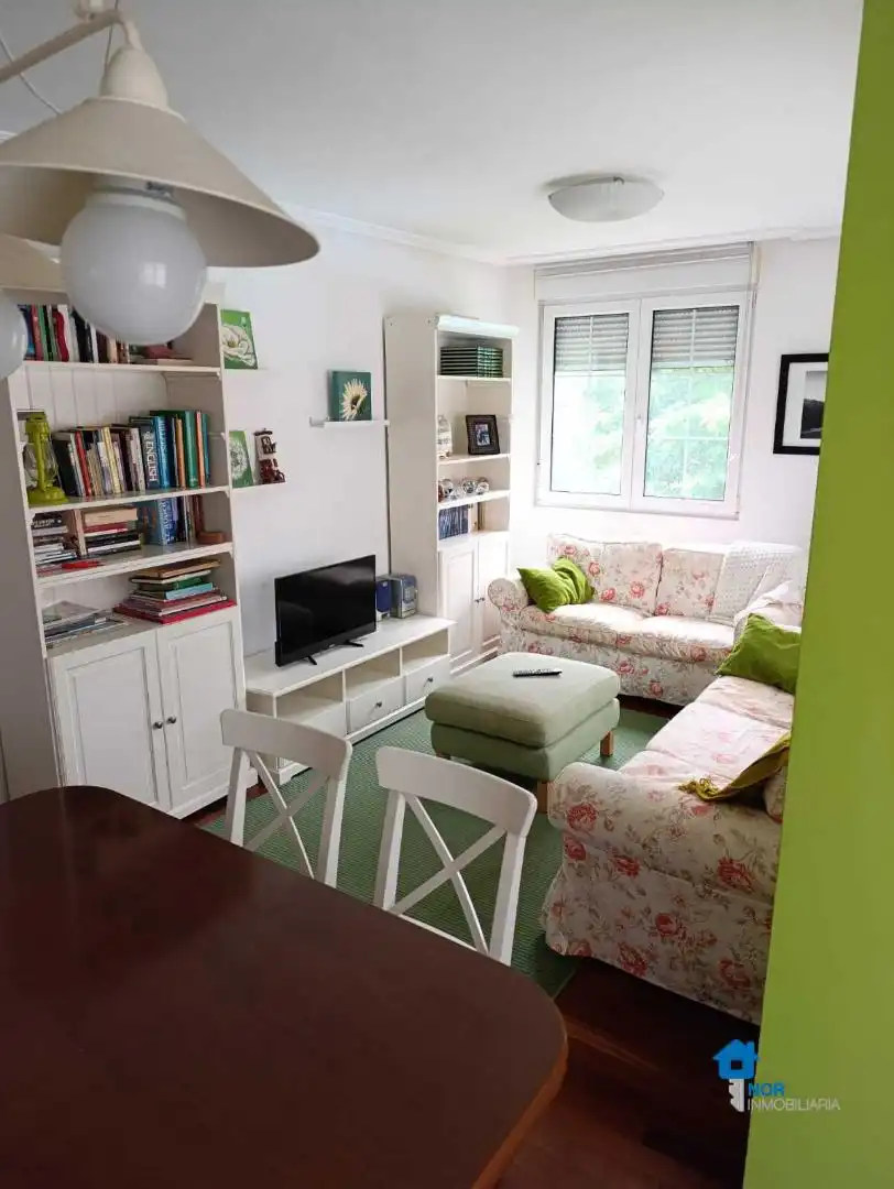 Living room of Flat for sale in Bárcena de Cicero  with Storage room, Swimming Pool and Furnished