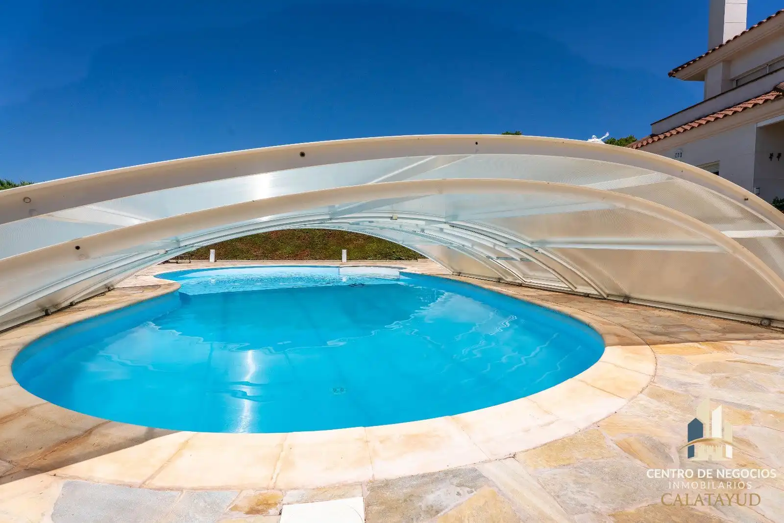 Piscina de Casa o xalet en venda en Calatayud amb Aire condicionat, Calefacció i Parquet