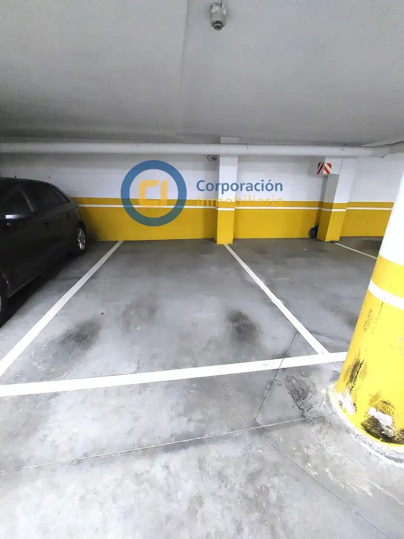 Parking de Piso en venta en Lorca con Calefacción, Jardín privado y Trastero