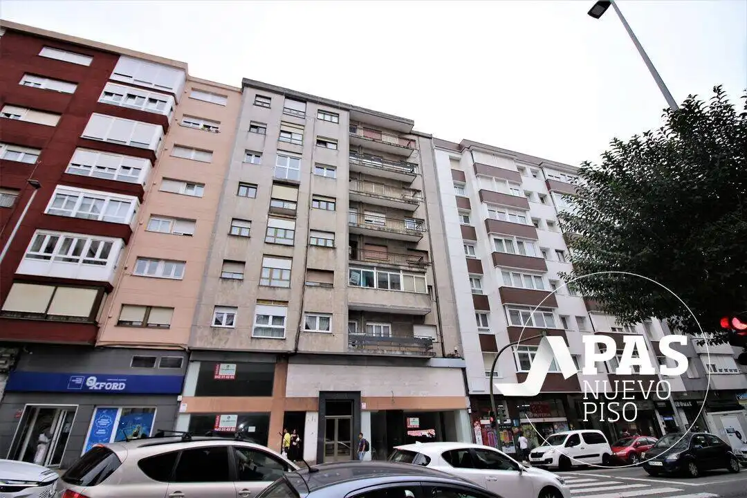 Vista exterior de Pis en venda en Cuatro Caminos