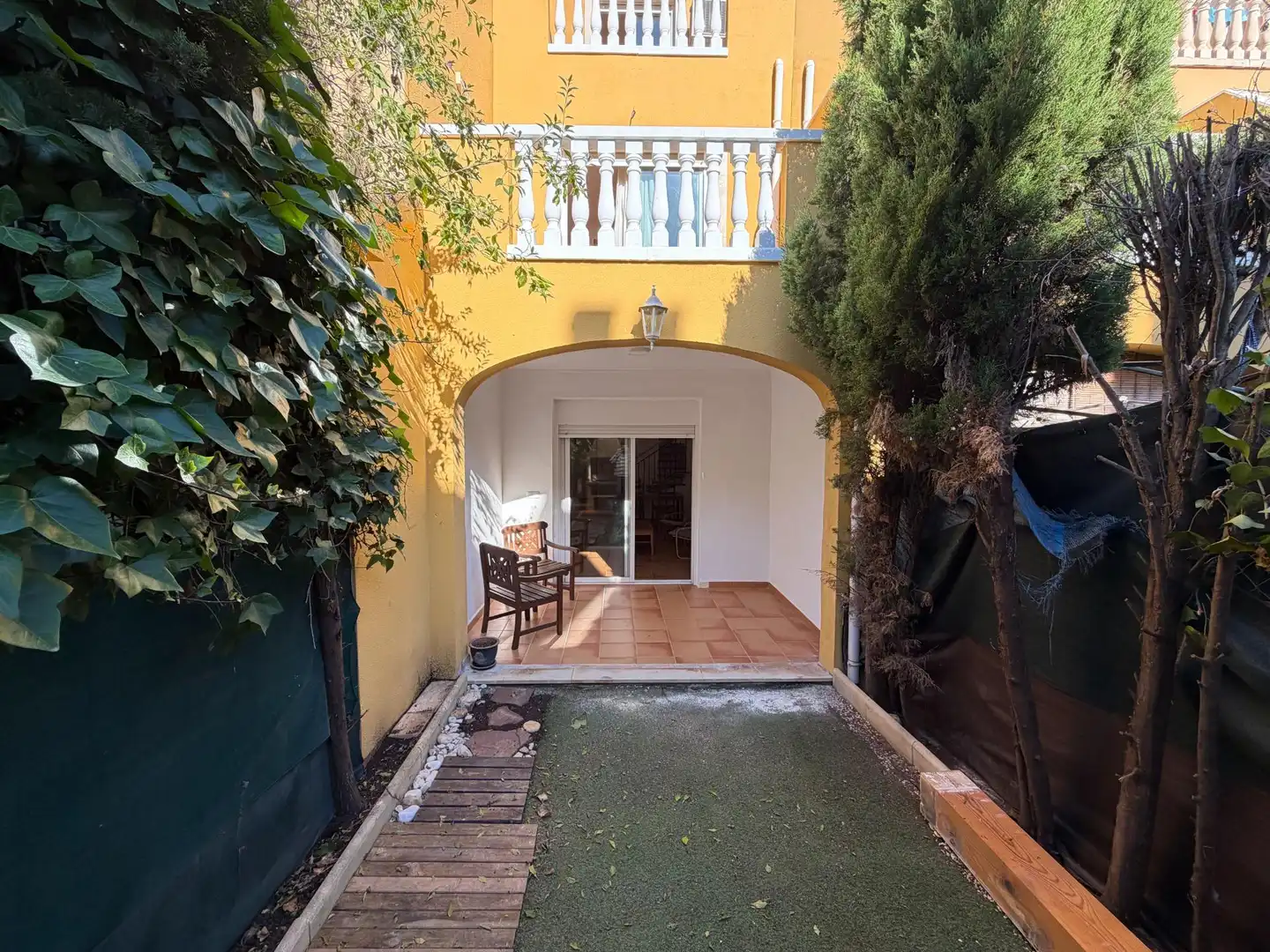 Garten von Einfamilien-Reihenhaus zum Verkauf in Dénia mit Klimaanlage, Privatgarten und Terrasse