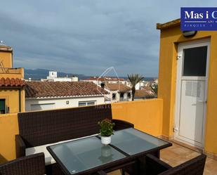 Terrassa de Casa adosada en venda en L'Escala amb Aire condicionat i Terrassa